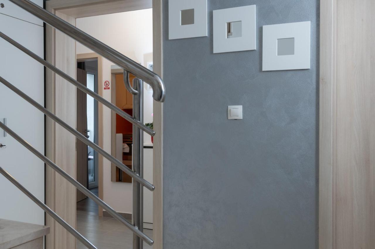 Apartments Greta & Ivona Pula Extérieur photo