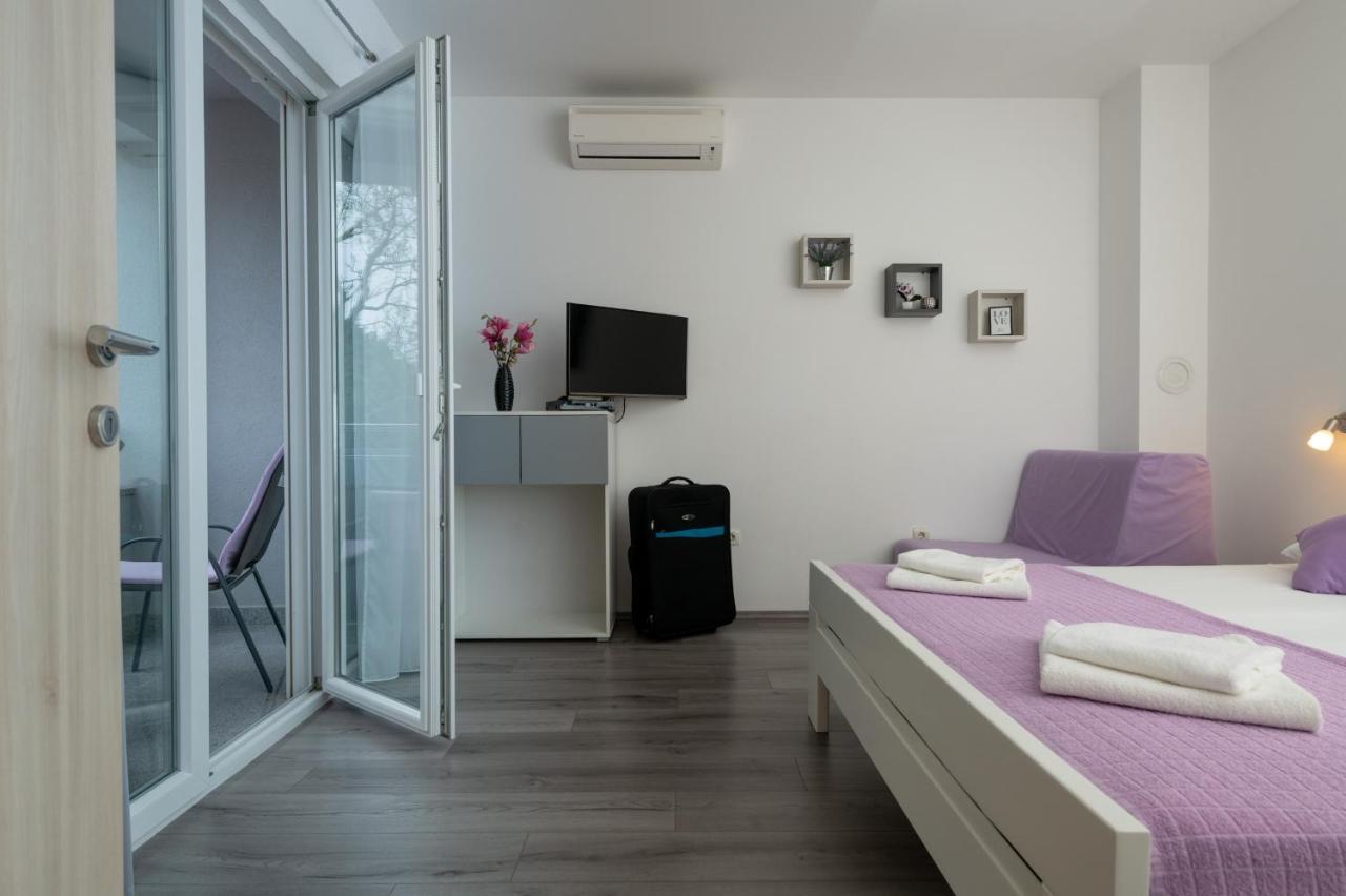 Apartments Greta & Ivona Pula Extérieur photo