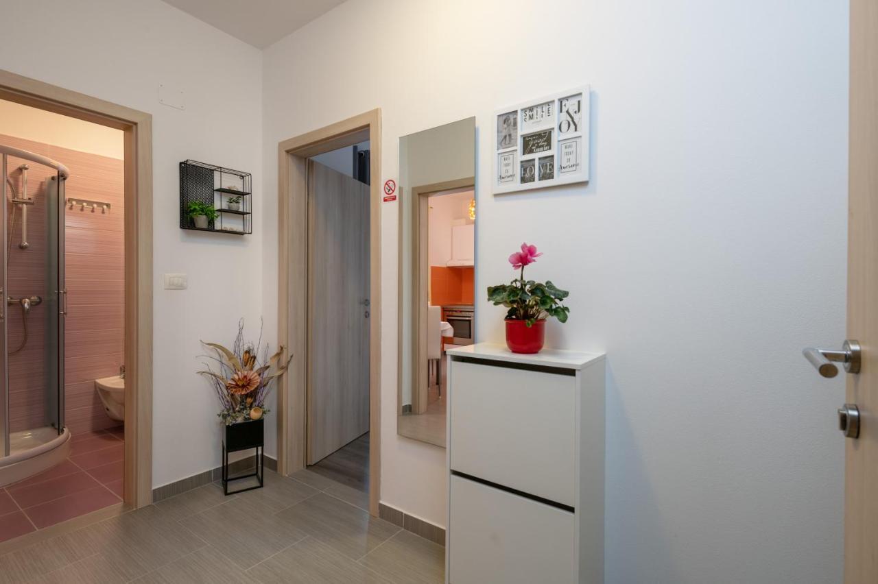 Apartments Greta & Ivona Pula Extérieur photo