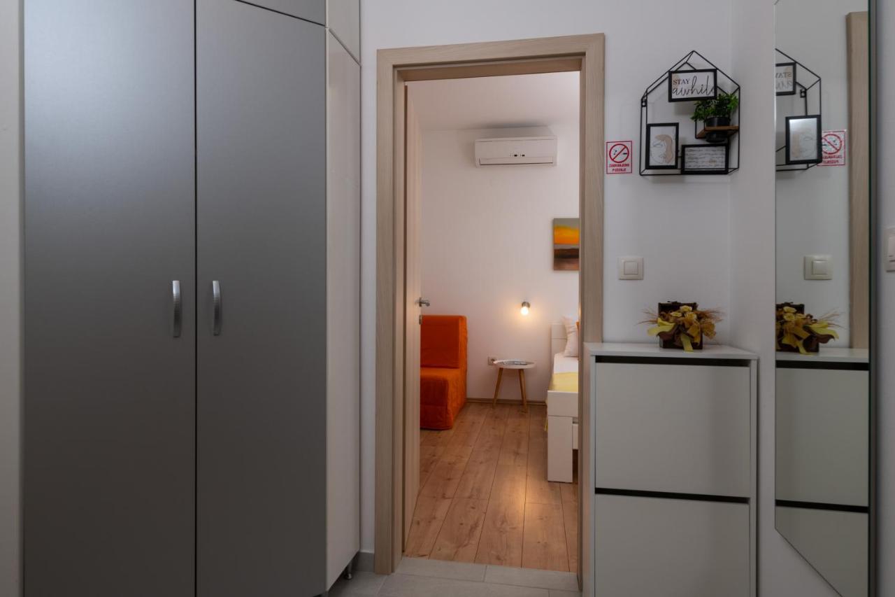 Apartments Greta & Ivona Pula Extérieur photo